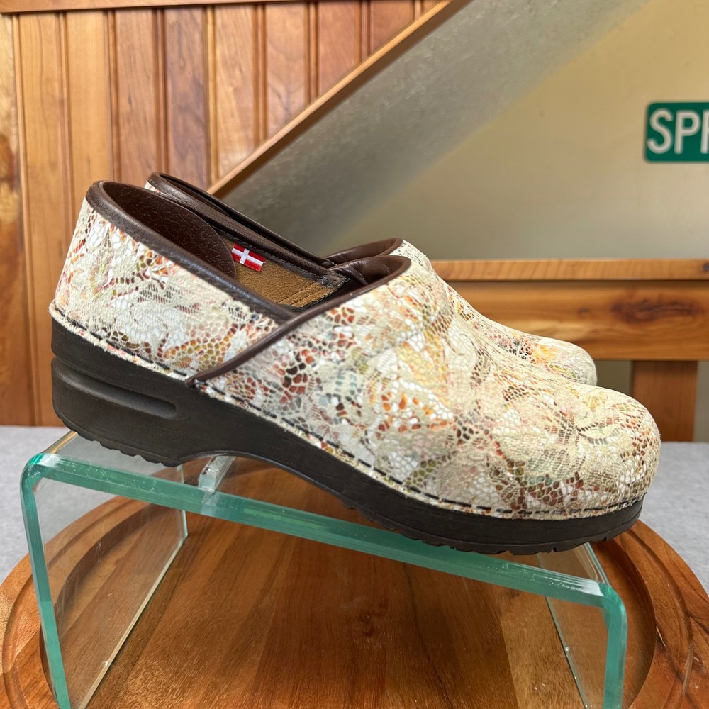 Sanita Professional Clogs Womens 39 Floral Lace Snakeskin Print Multi Brown Rare - Picture 7 of 9